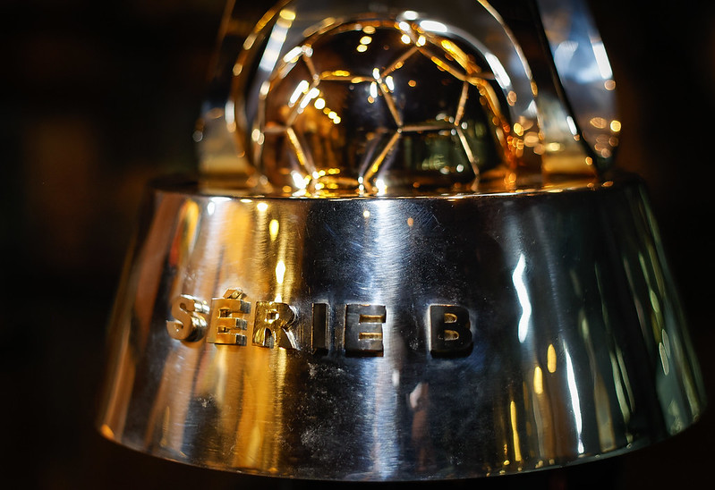 Fotos: Joilson Marconne / CBF / Taça da Série B, que os clubes goianos estão buscando
