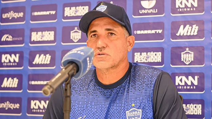 Foto: Barra / Eduardo Souza, novo técnico do Atlético